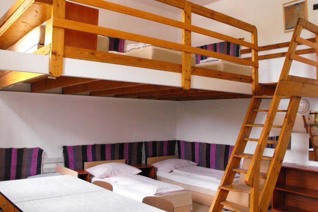 Season Hostel 2 Budapeşte Oda fotoğraf