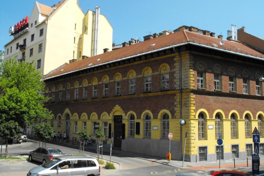 Season Hostel 2 Budapeşte Dış mekan fotoğraf